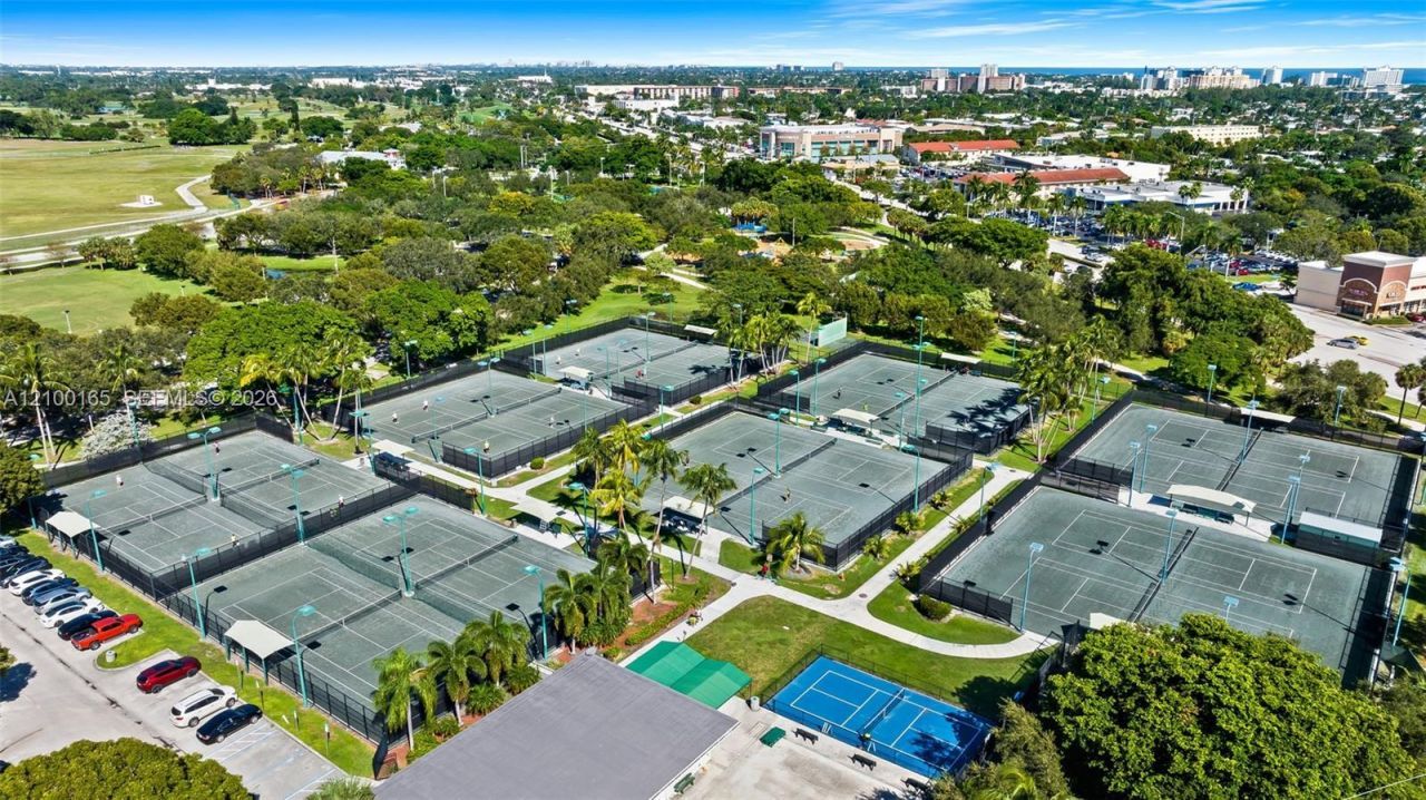 716 NE 11th Ave , Pompano Beach, FL 33060 Photo