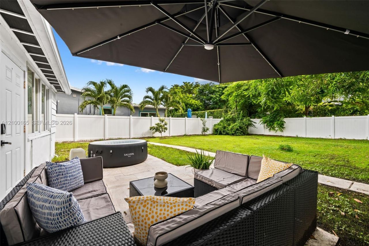 716 NE 11th Ave , Pompano Beach, FL 33060 Photo