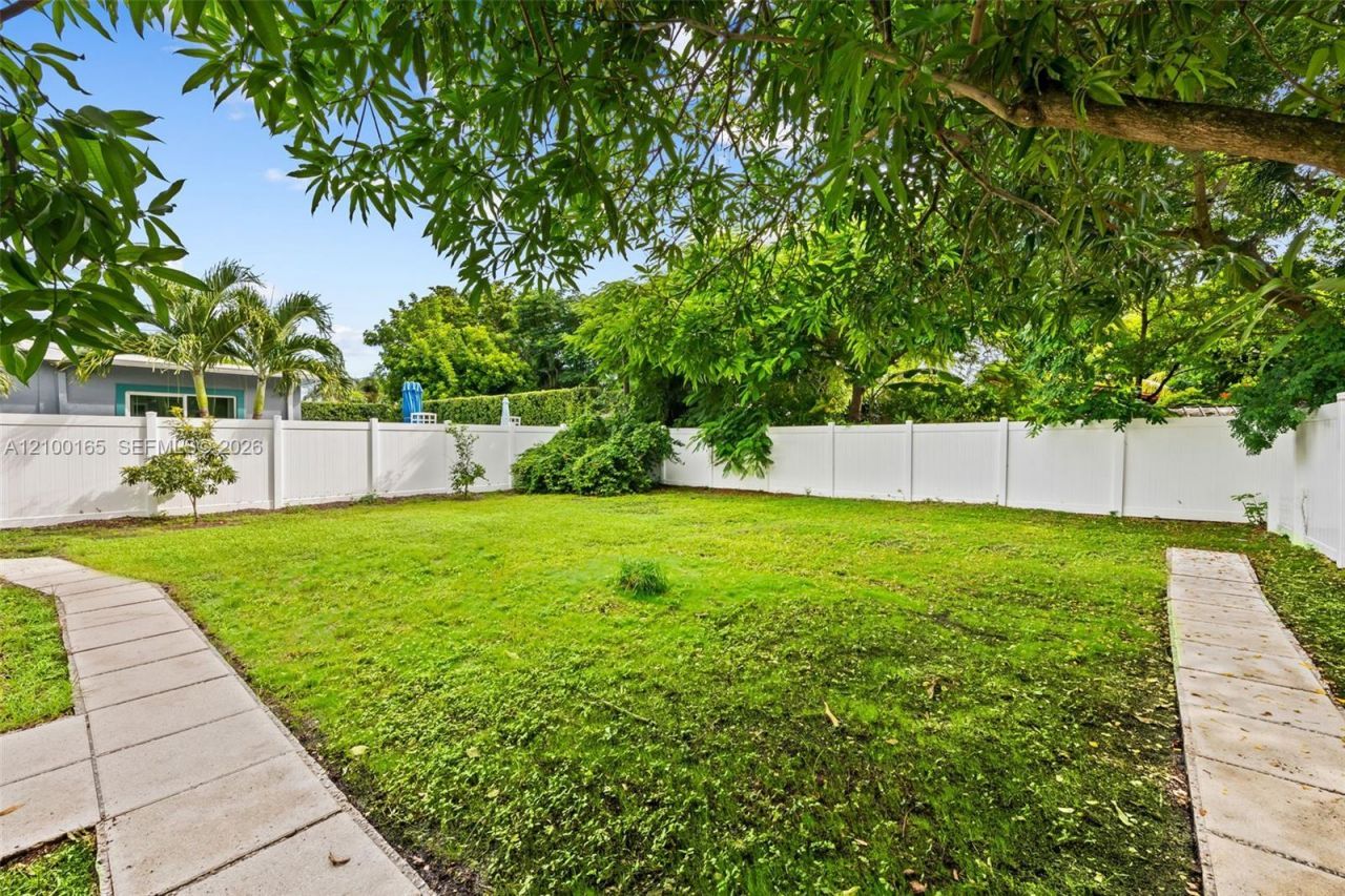 716 NE 11th Ave , Pompano Beach, FL 33060 Photo