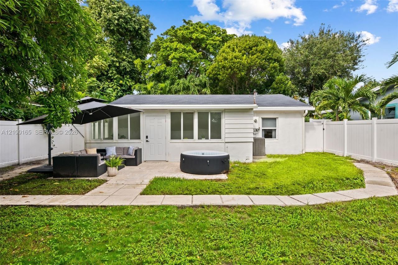 716 NE 11th Ave , Pompano Beach, FL 33060 Photo