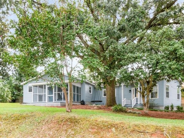 506 Church Street, Daphne, AL 36526