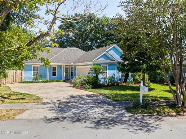 1612 Kelly Avenue, Gulfport, MS 39501