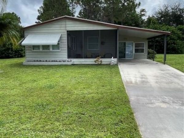 26256 Squire LN , BONITA SPRINGS, FL 34135