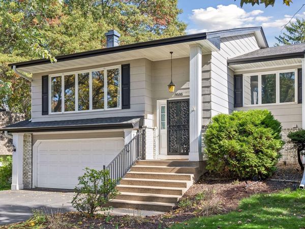 9505 Clubhouse Road, Eden Prairie, MN 55347