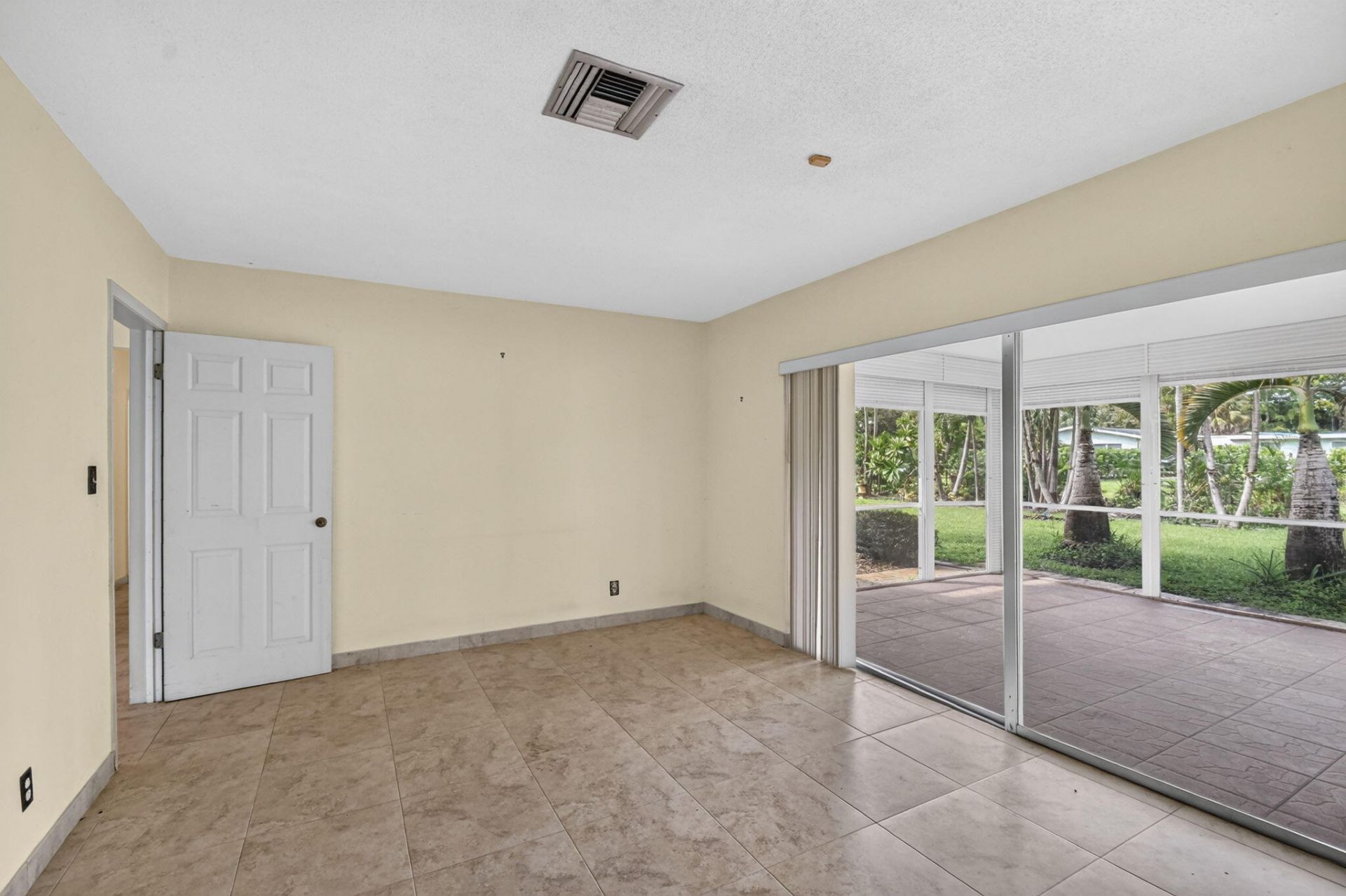 8 Bell Lane, West Palm Beach, FL 33406 Photo