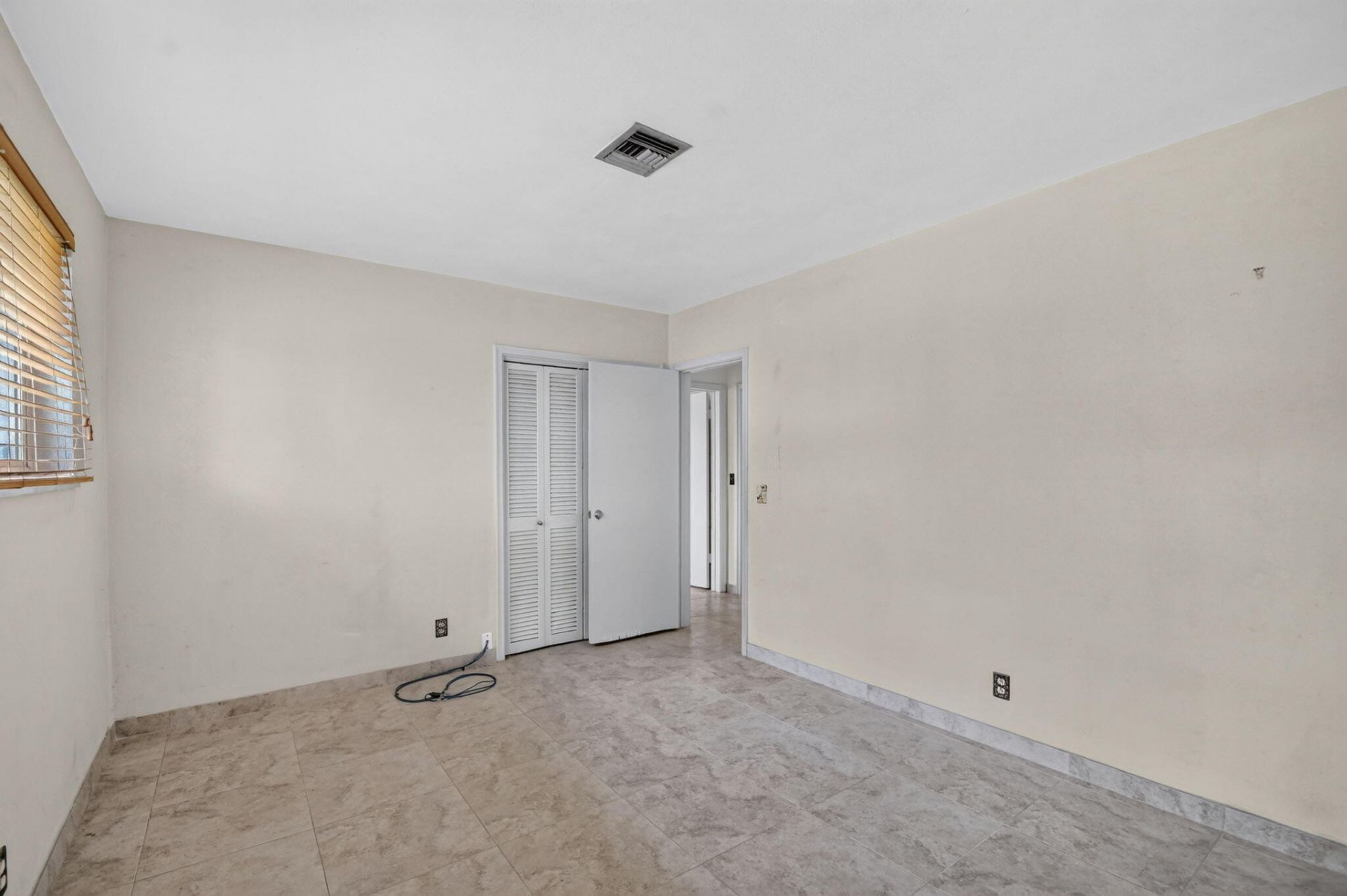 8 Bell Lane, West Palm Beach, FL 33406 Photo