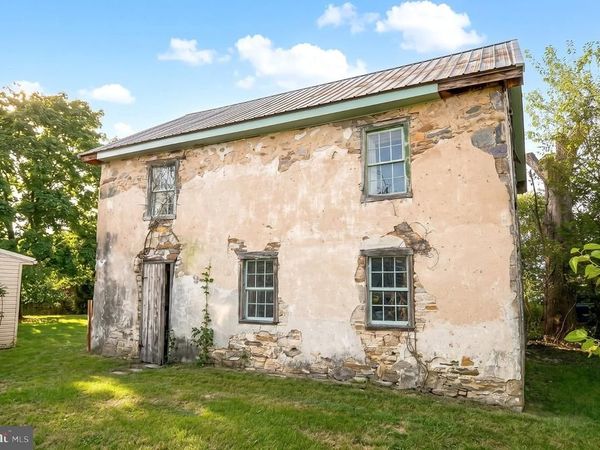 10 WATER STREET , FAIRFIELD, PA 17320