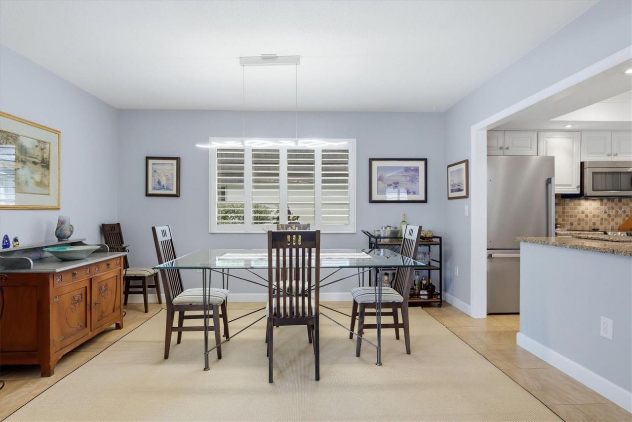 3944 Lakeside Road, Unit 160, Sarasota, FL 34232 Photo