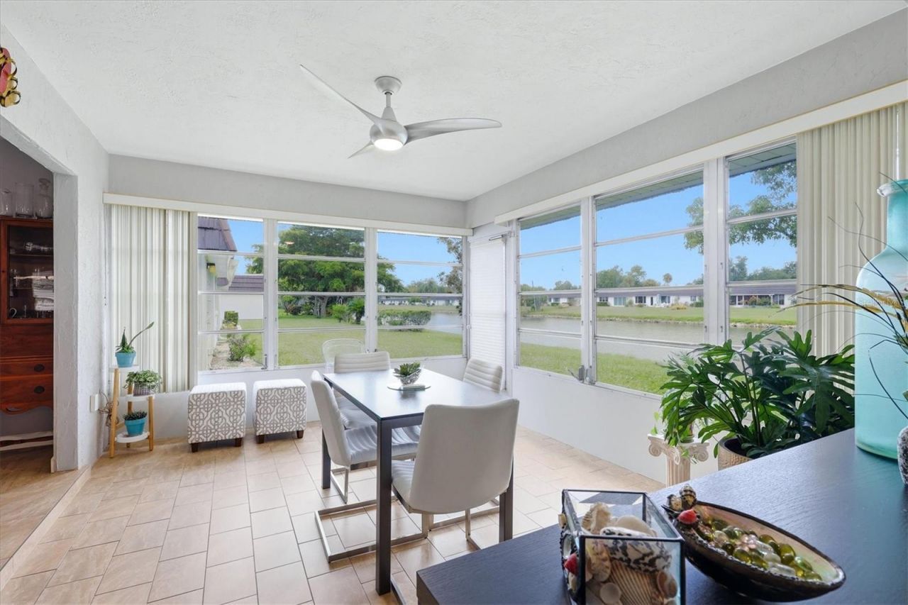 3944 Lakeside Road, Unit 160, Sarasota, FL 34232 Photo