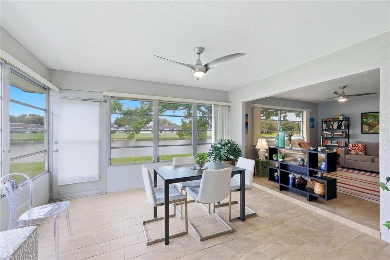 3944 Lakeside Road, Unit 160, Sarasota, FL 34232 Photo