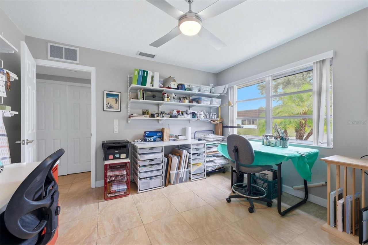 3944 Lakeside Road, Unit 160, Sarasota, FL 34232 Photo