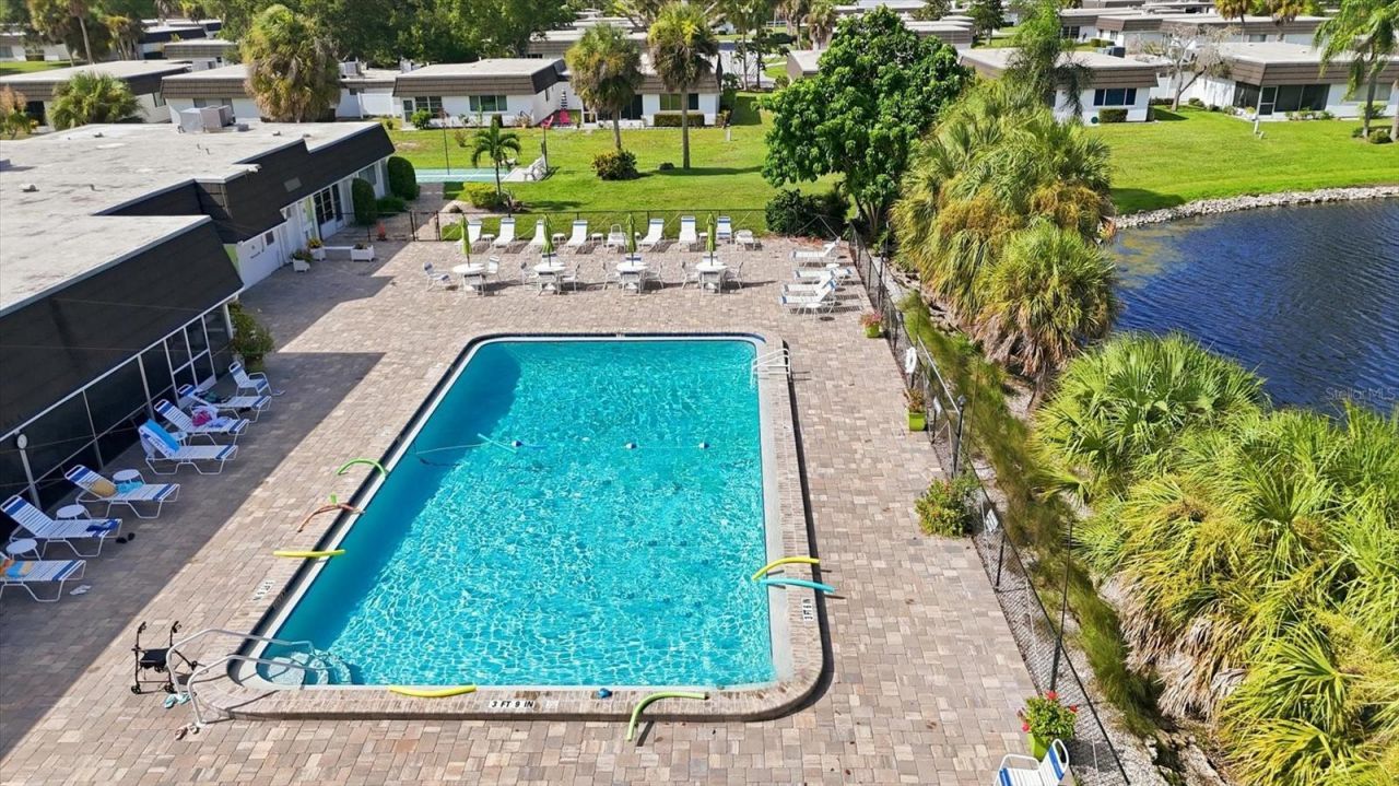 3944 Lakeside Road, Unit 160, Sarasota, FL 34232 Photo