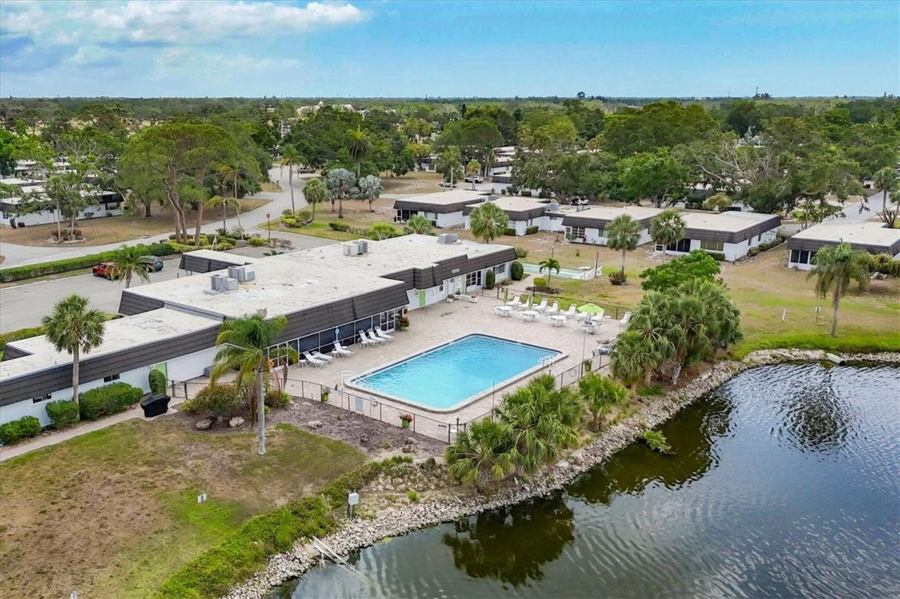 3944 Lakeside Road, Unit 160, Sarasota, FL 34232 Photo