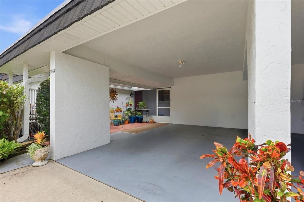 3944 Lakeside Road, Unit 160, Sarasota, FL 34232 Photo