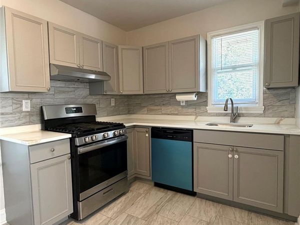 148 Meadow Lane, New Rochelle, NY 10805