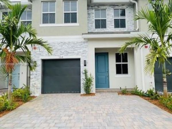164 SW 171st Ln , Unit 164, Pembroke Pines, FL 33027