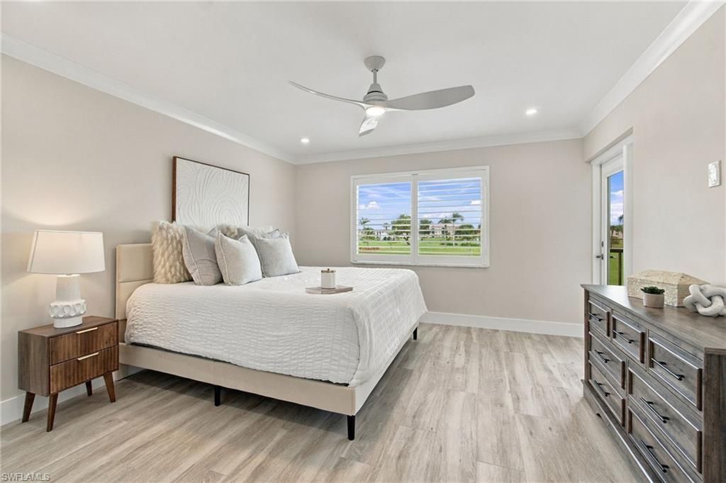 29 High Point Cir E, Unit 204, Naples, FL 34103 Photo