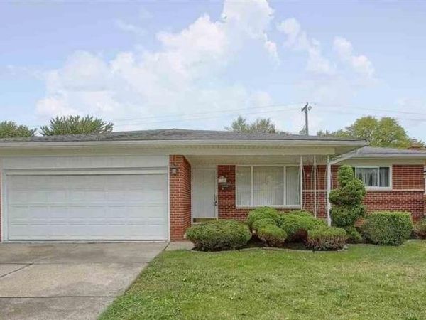 11173 Hanna Drive, Sterling Heights, Mi 48312