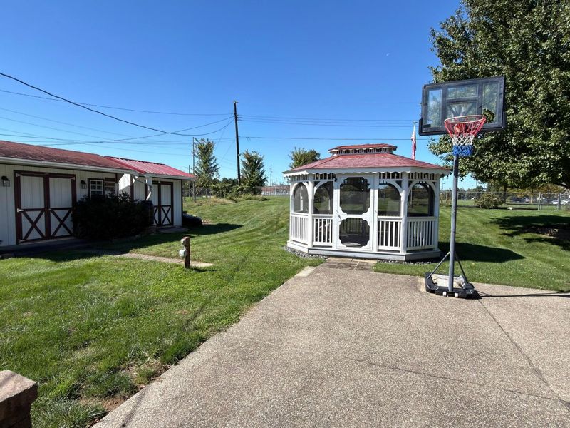 1351 Luckee Avenue, Heath, OH 43056 Photo 36