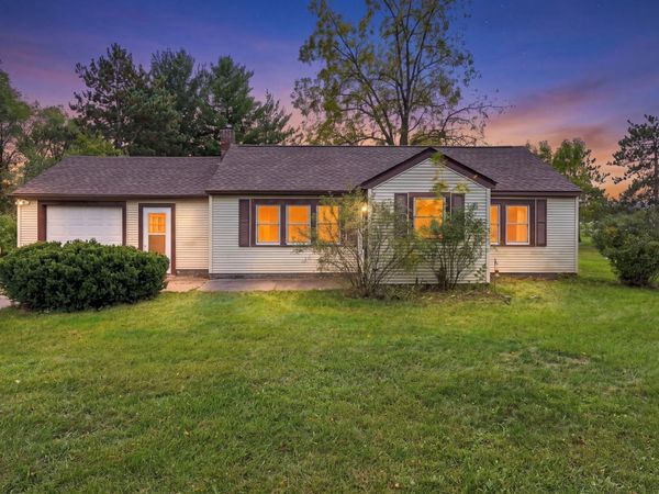 205 W South Avenue, Chippewa Falls, WI 54729