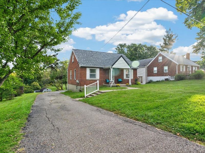 3678 Paramount Ridge Lane, Green Township, OH 45247 Photo 4