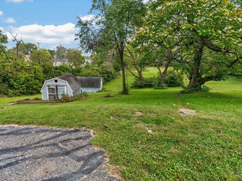 3678 Paramount Ridge Lane, Green Township, OH 45247 Photo 7