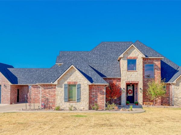 905 Summit Ridge , McAlester, OK 74501