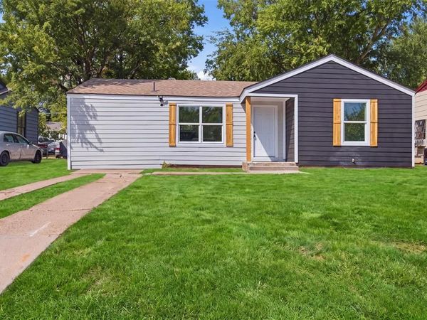 905 E Shaw Street, Fort Worth, TX 76110