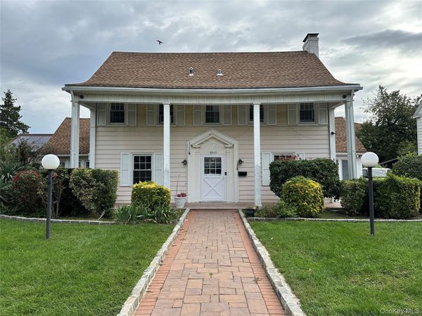 8865 192nd Street , Hollis, NY 11423