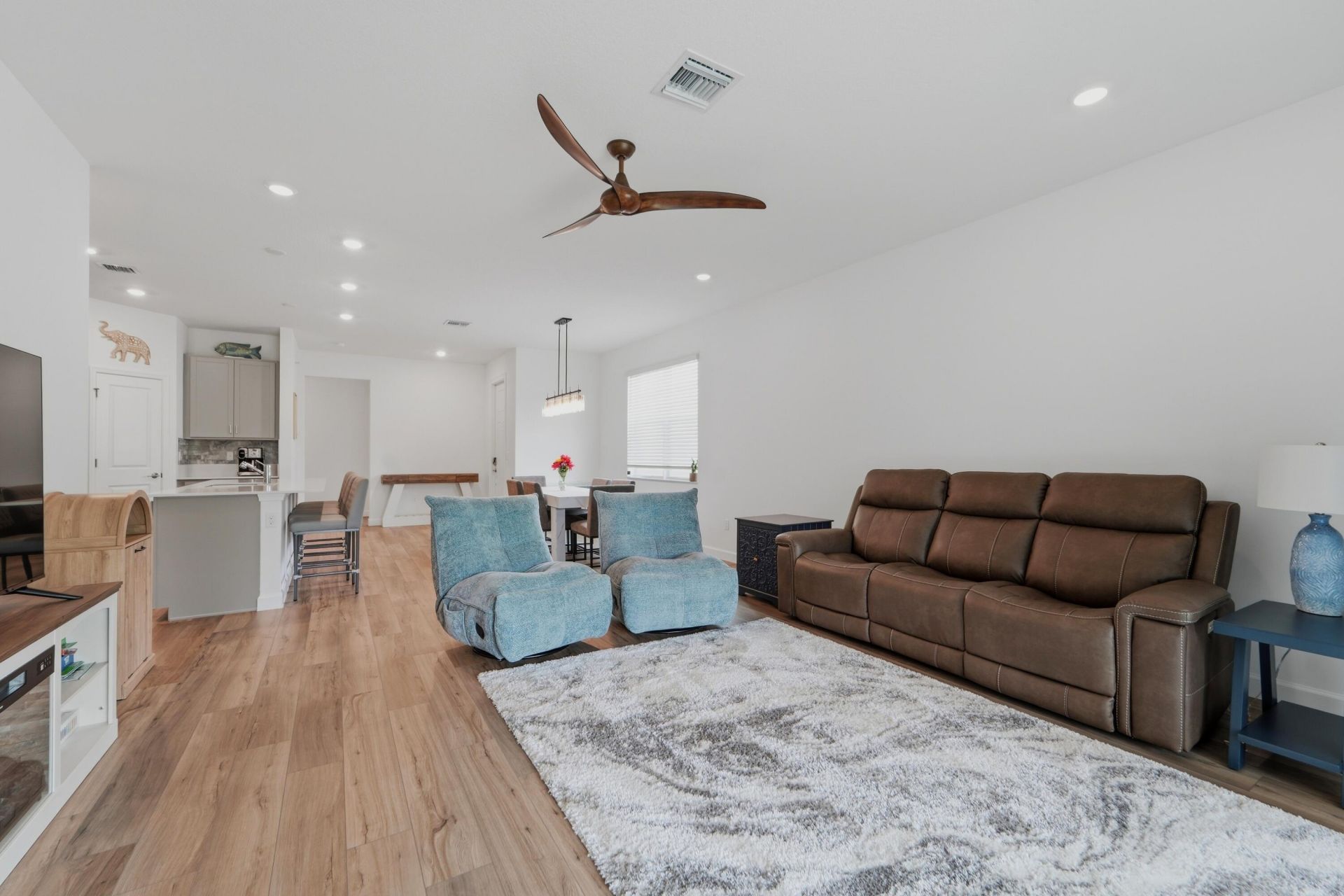 1745 SE Crosswood Way, Port Saint Lucie, FL 34984 Photo