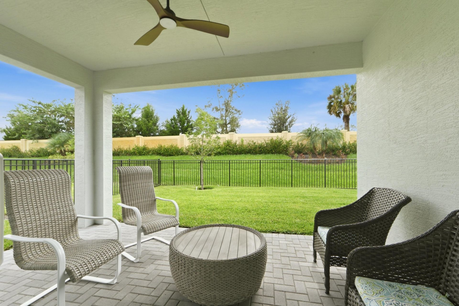 1745 SE Crosswood Way, Port Saint Lucie, FL 34984 Photo