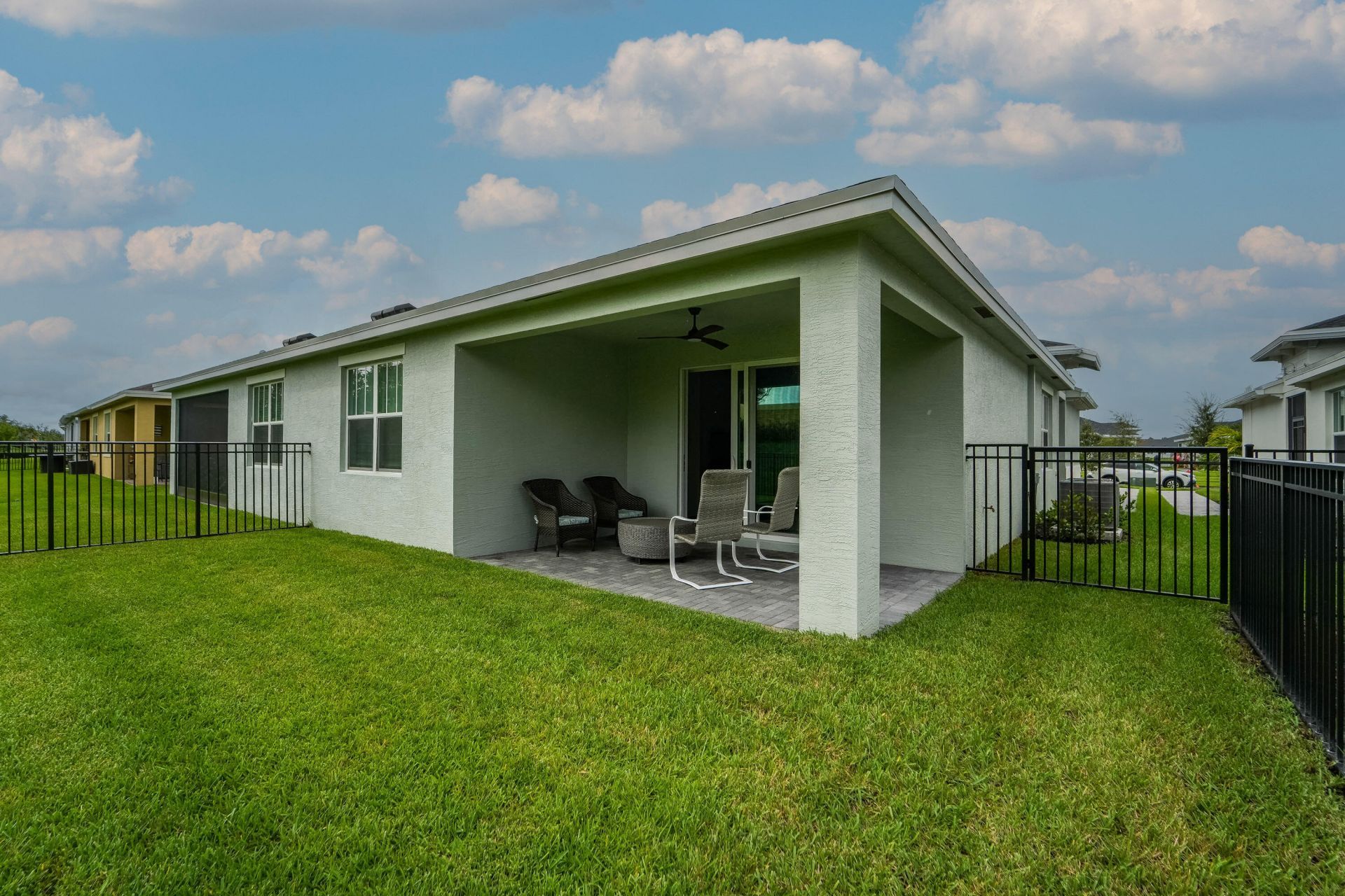 1745 SE Crosswood Way, Port Saint Lucie, FL 34984 Photo