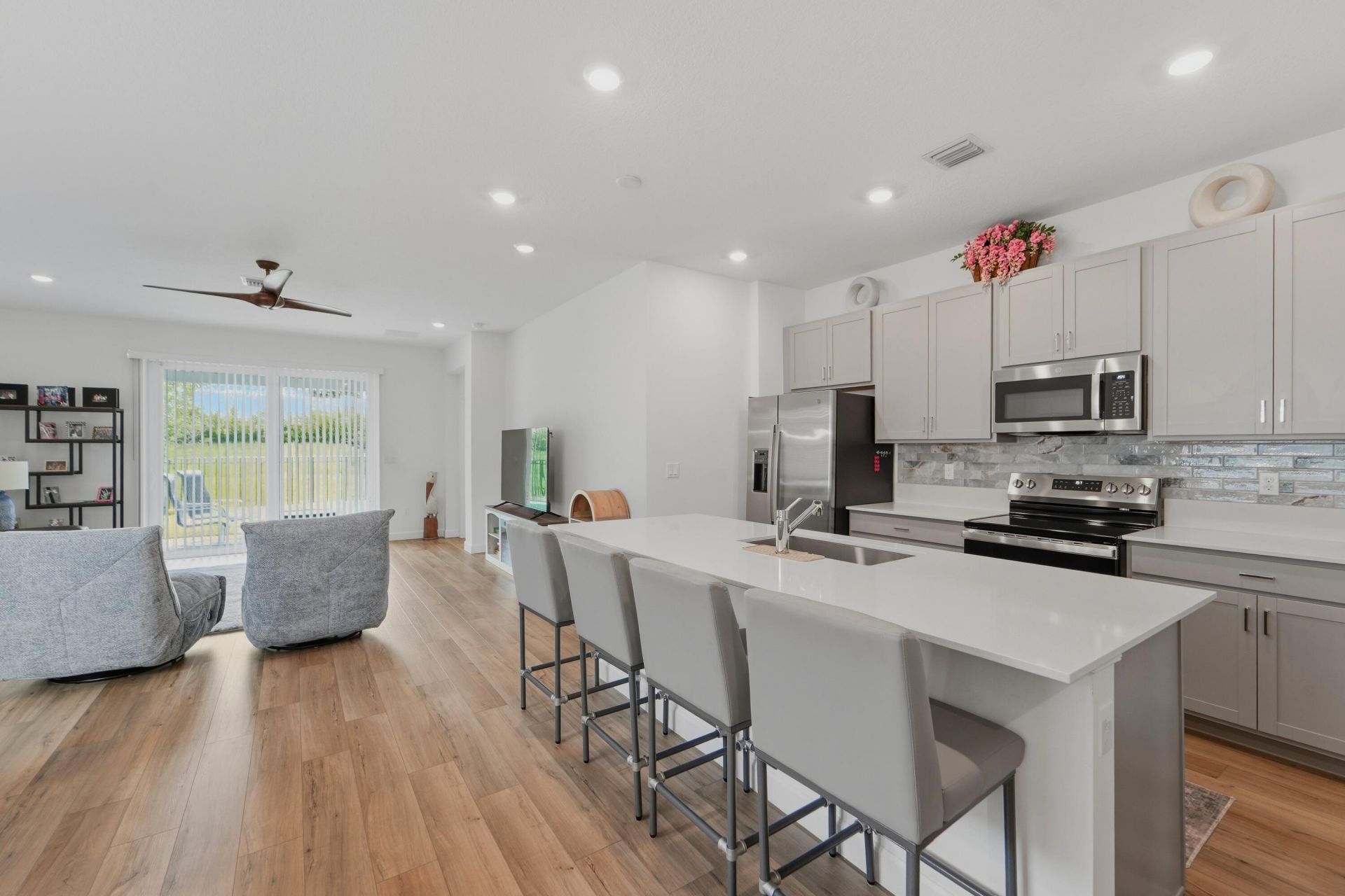 1745 SE Crosswood Way, Port Saint Lucie, FL 34984 Photo
