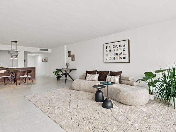 3140 S Ocean Drive, Unit 610, Hallandale Beach, FL 33009