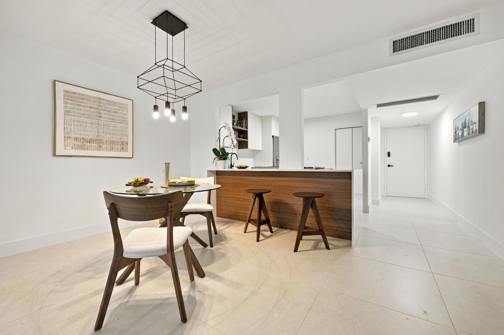 3140 S Ocean Drive, Unit 610, Hallandale Beach, FL 33009 Photo
