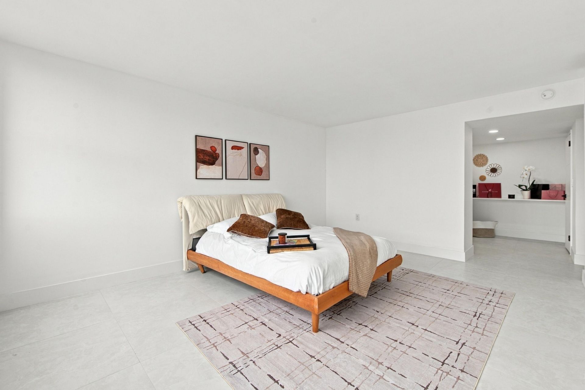 3140 S Ocean Drive, Unit 610, Hallandale Beach, FL 33009 Photo
