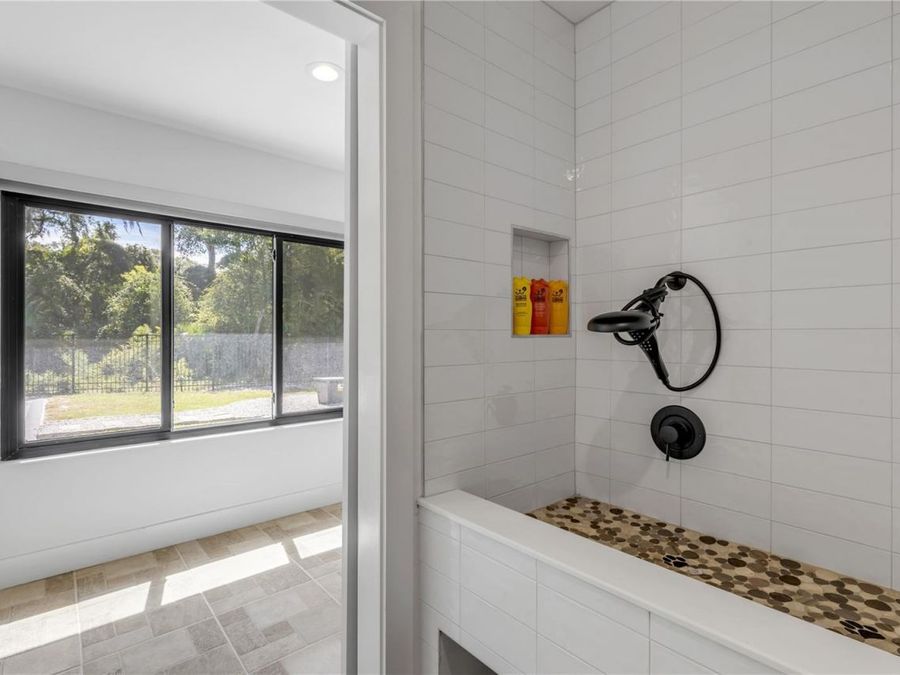Property Image 65