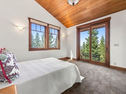 12797 Crest Way, Truckee, CA 96161 Photo