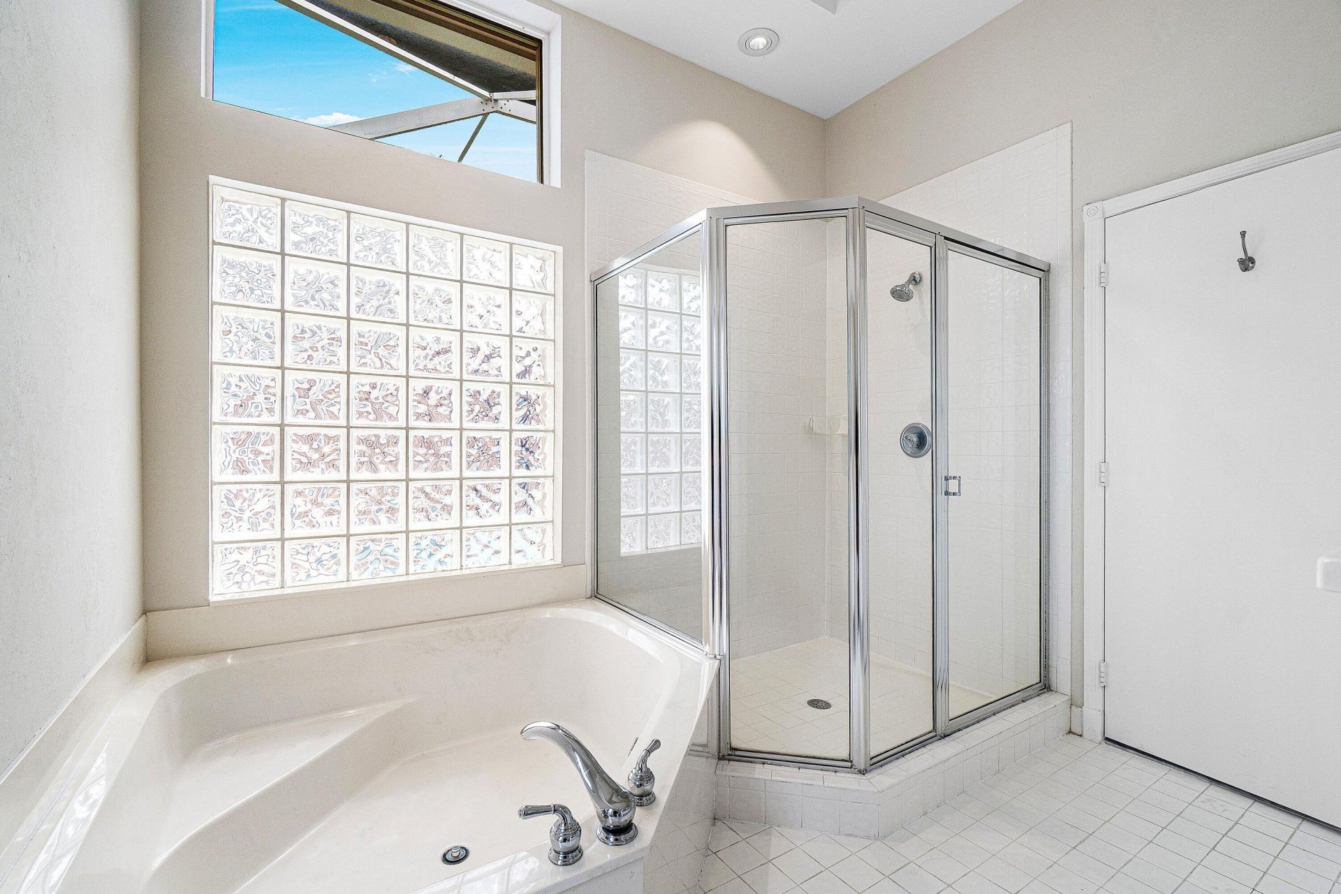 10599 Saint Thomas Drive, Boca Raton, FL 33498 Photo