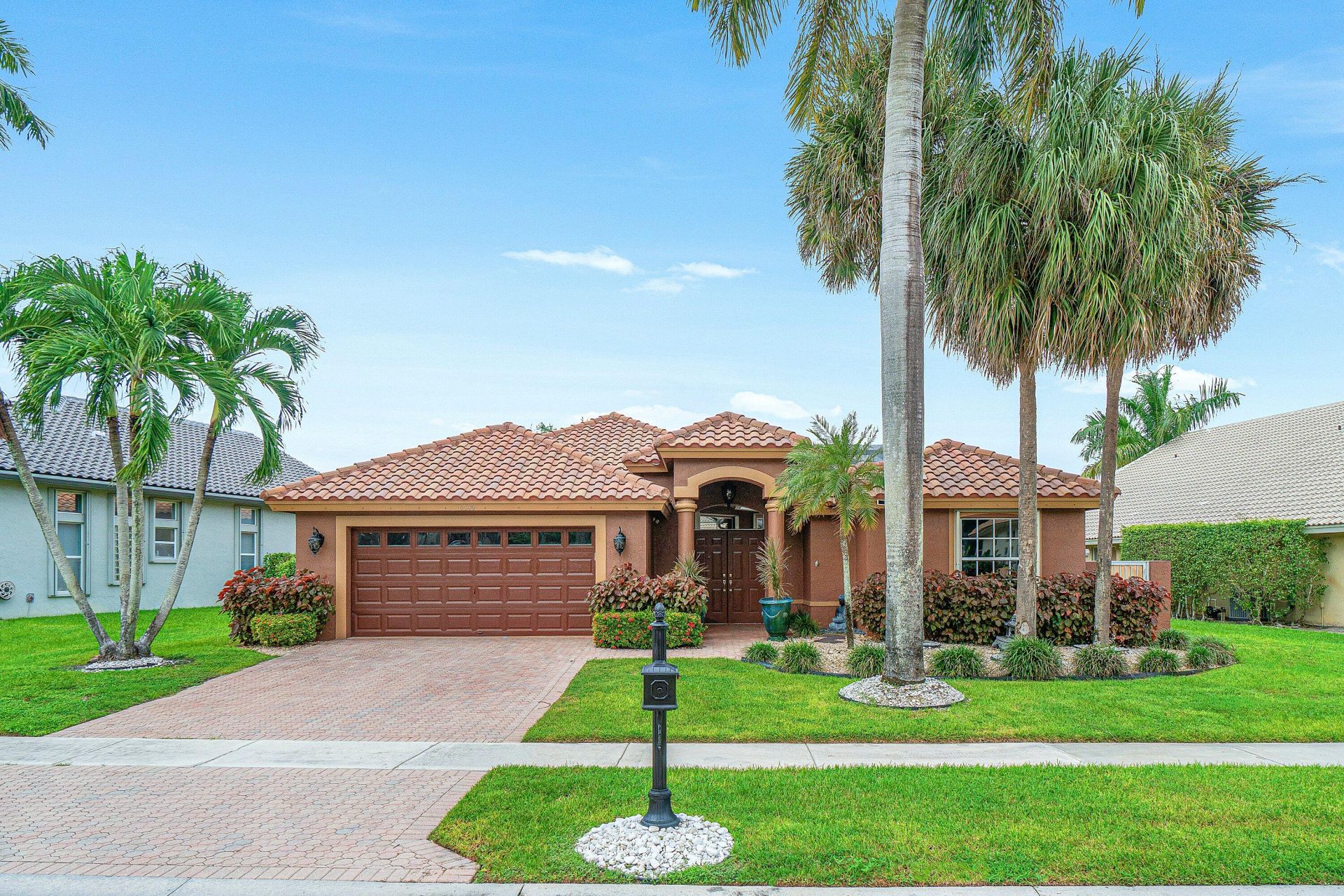 10599 Saint Thomas Drive, Boca Raton, FL 33498 Photo