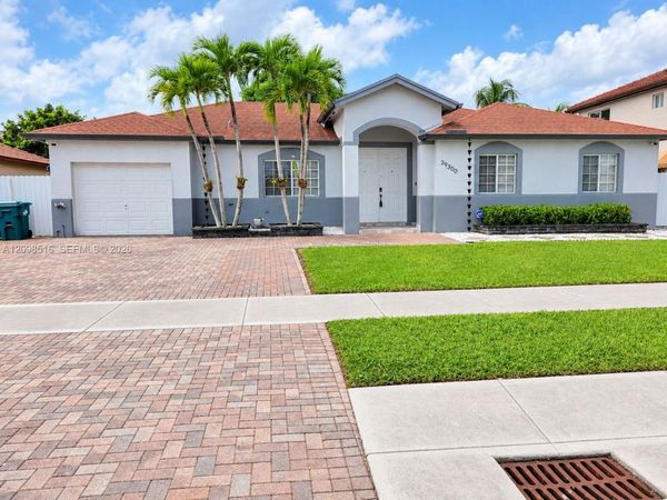 29300 SW 142nd Ave , Homestead, FL 33033