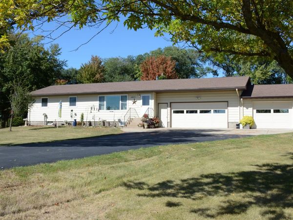 1401 50th Avenue SE, Alexandria, MN 56308