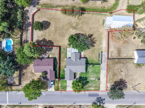 1013 Texas Street, Sulphur Springs, TX 75482
