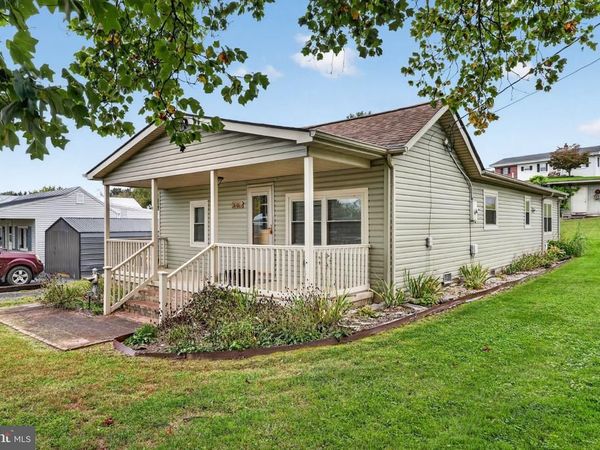 6161 RANDALL STREET, MOUNT JACKSON, VA 22842