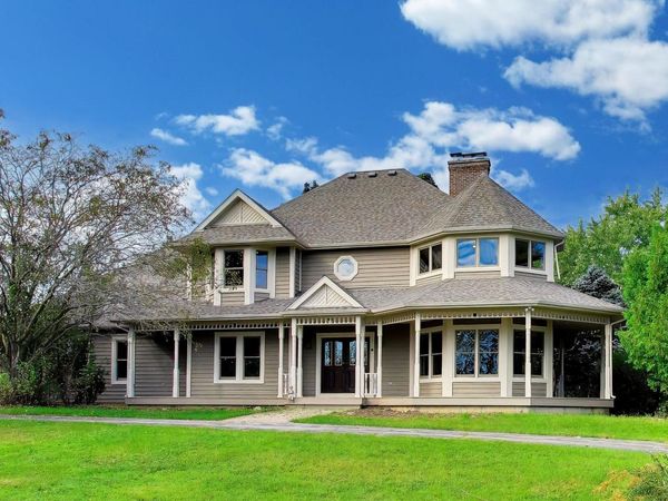 42100 N Crawford Road , Antioch, IL 60002