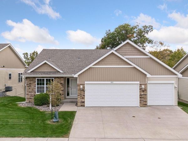 832 Aurora Circle, Red Wing, MN 55066