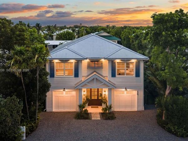 226 Navajo St , Plantation Key, FL 33070