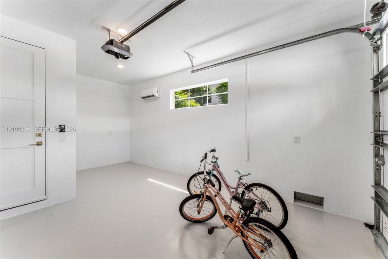 226 Navajo St , Plantation Key, FL 33070 Photo