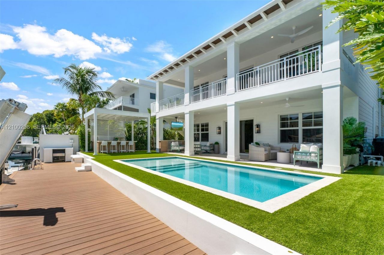 226 Navajo St , Plantation Key, FL 33070 Photo