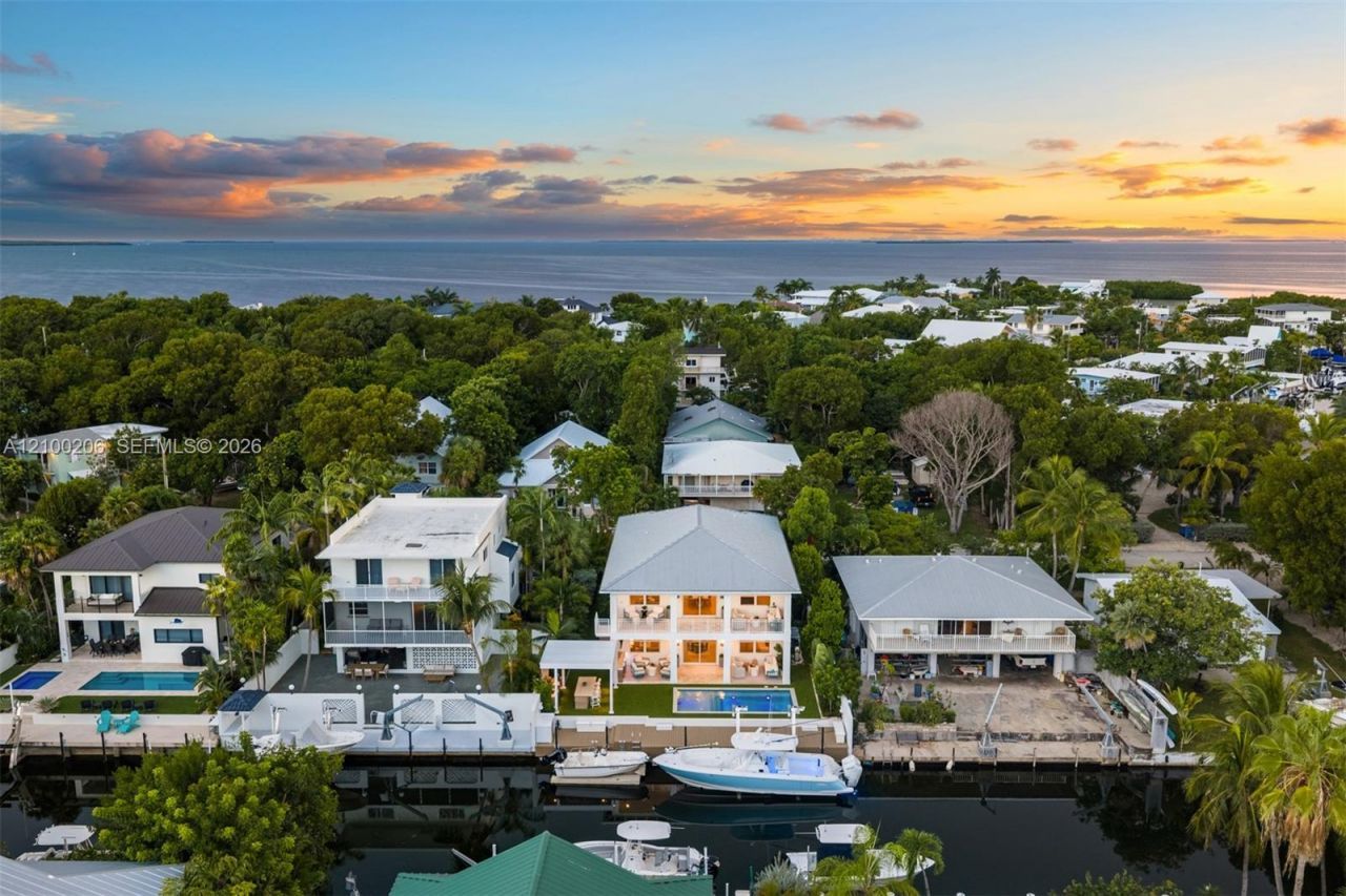 226 Navajo St , Plantation Key, FL 33070 Photo